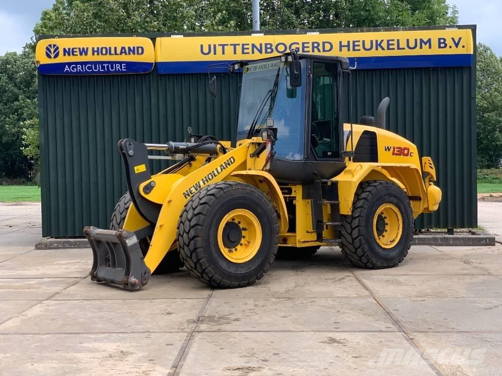 New Holland W 130 C Læssemaskiner på hjul