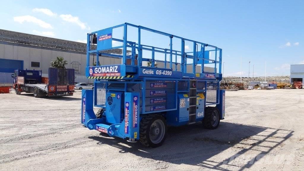 Genie GS 4390 RT Saxlifte