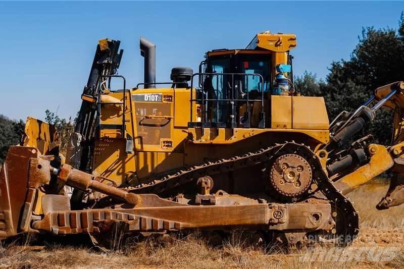 CAT D10T Bulldozer på larvebånd