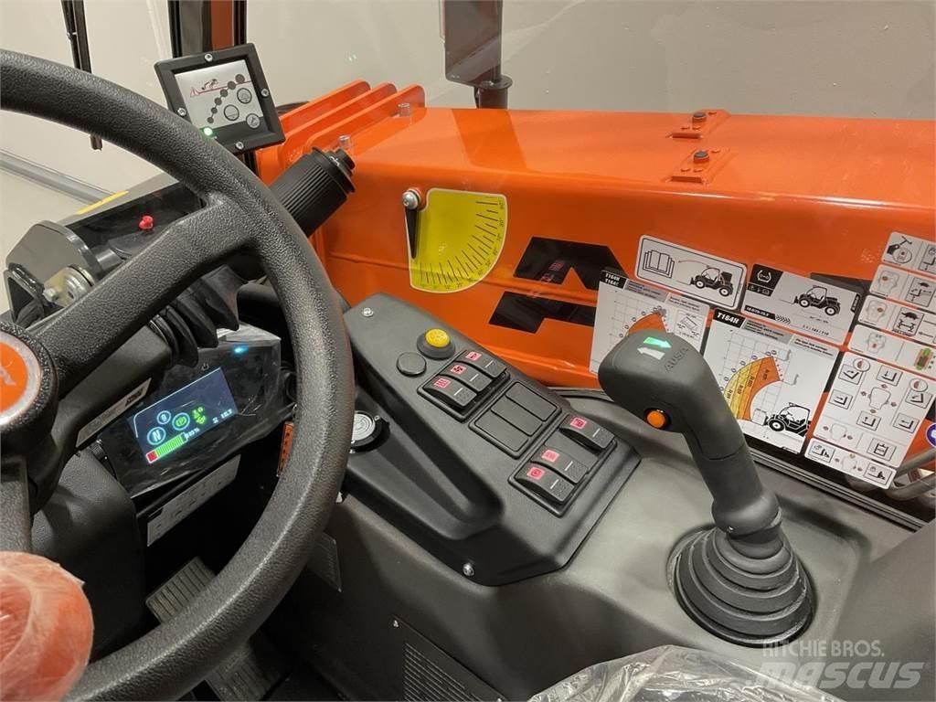 Ausa T164EX4 Teleskoplifte
