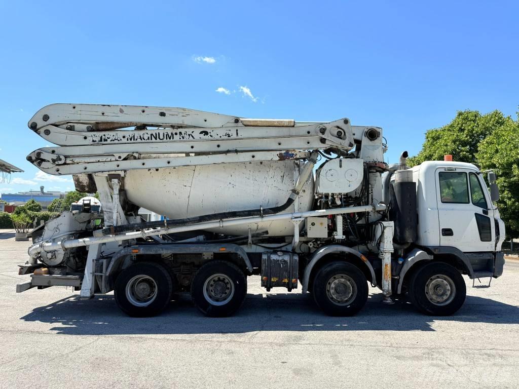 Astra Betonpompa Betonbiler