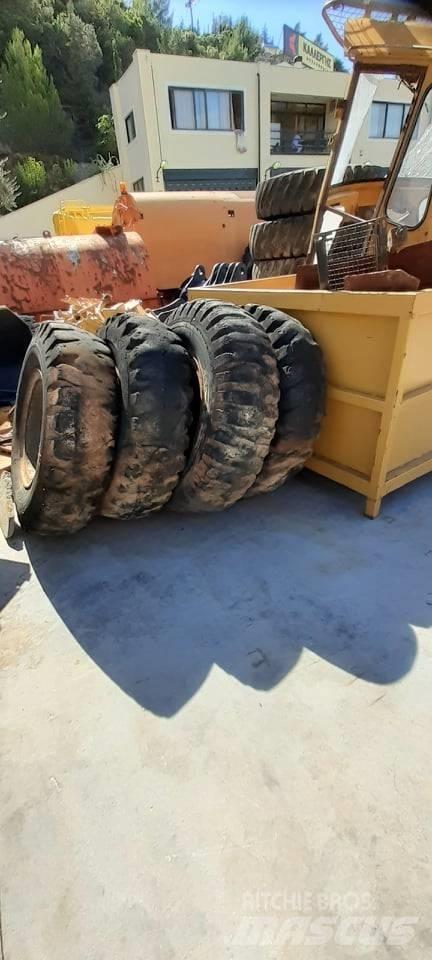 Goodyear 14.00-24 Dæk, hjul og fælge