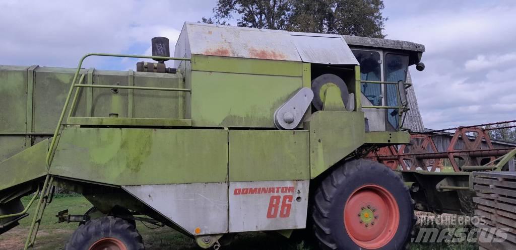 CLAAS Dominator 86 Mejetærskere