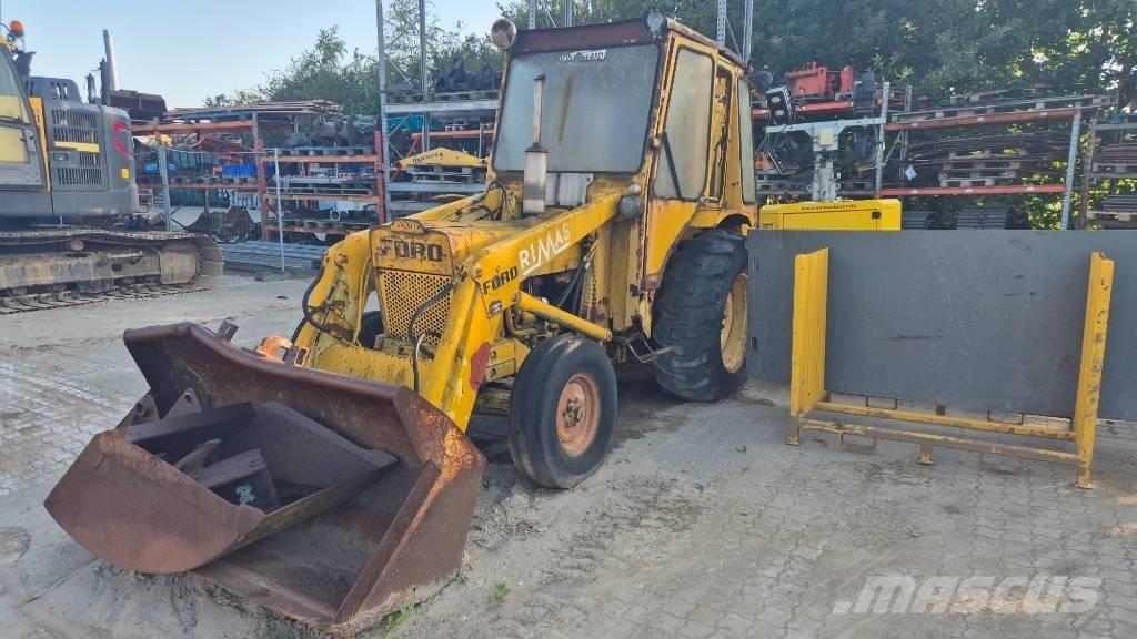 Ford 4500 Rendegravere