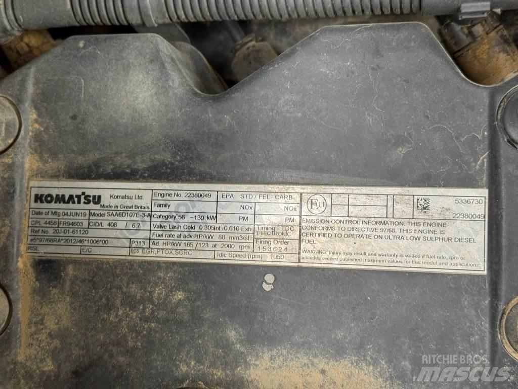 Komatsu PW180-11 Gravemaskiner på hjul