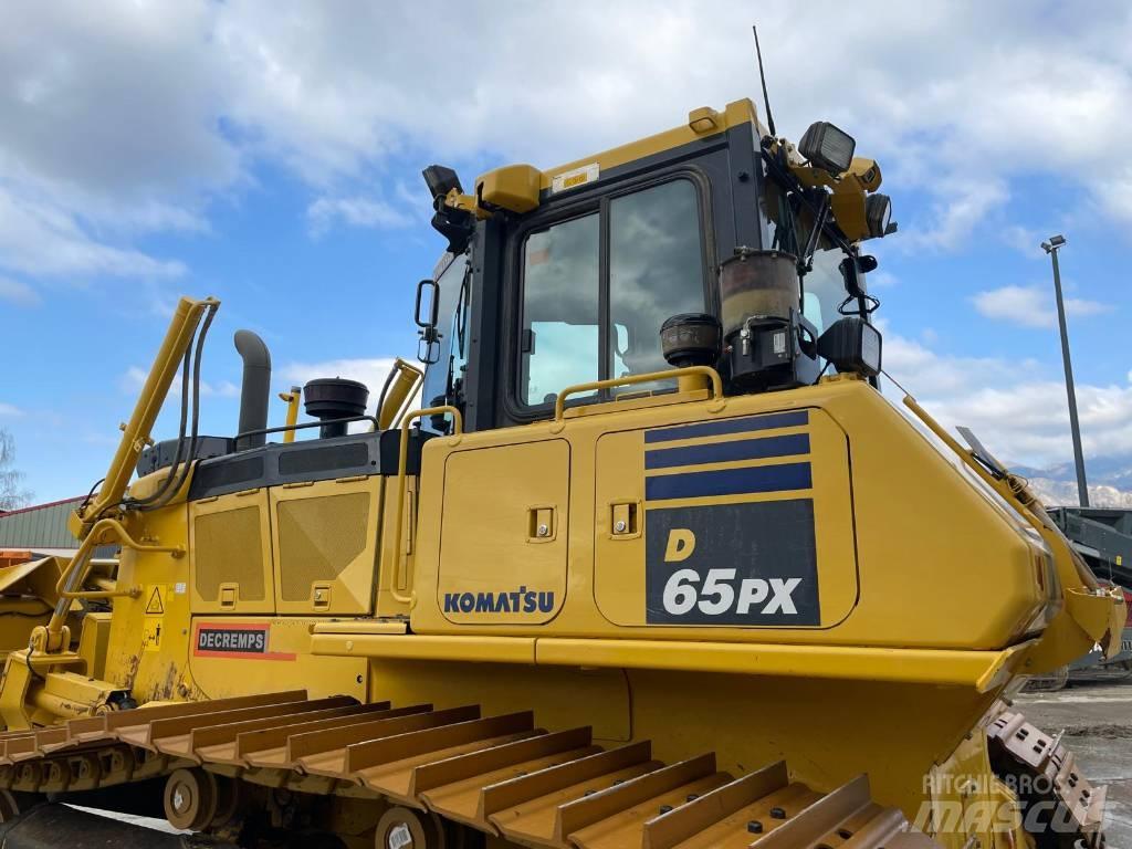 Komatsu D65PX-18 Bulldozer på larvebånd