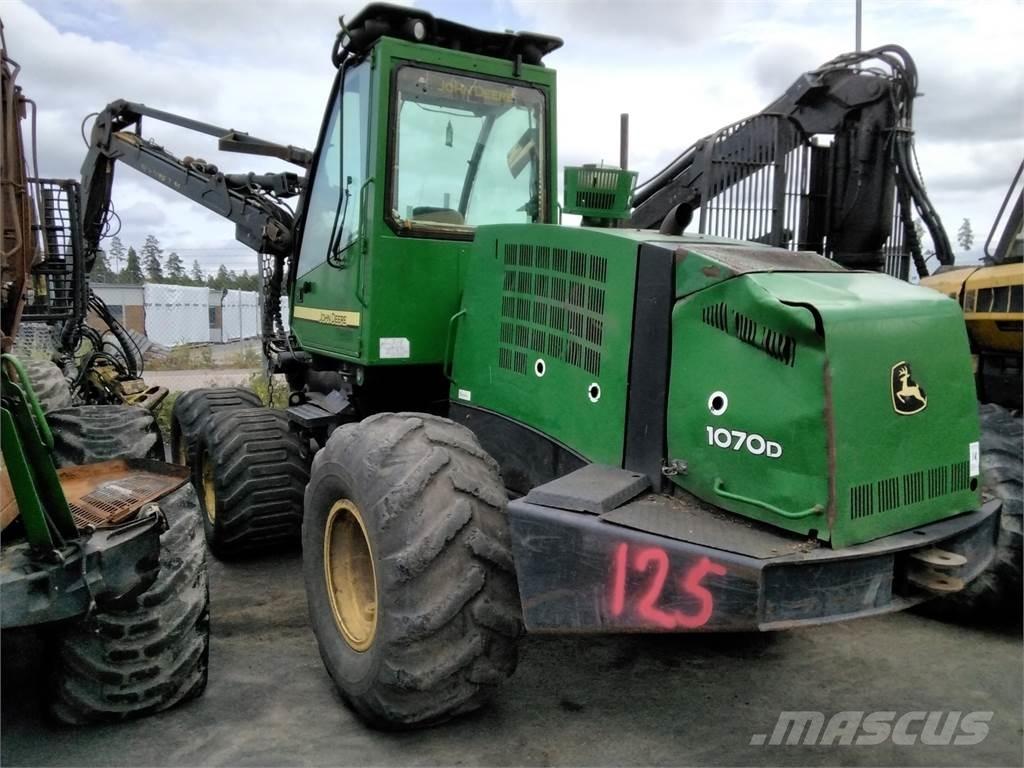 John Deere 1070 D Skovningsmaskiner