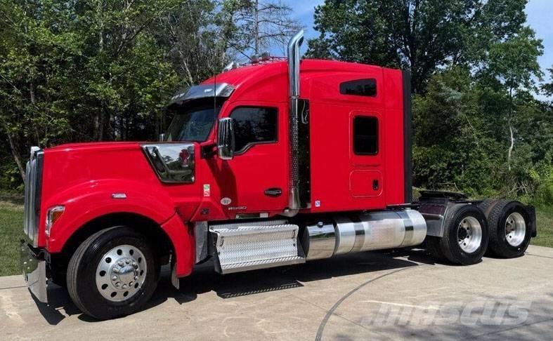 Kenworth W 990 Trækkere