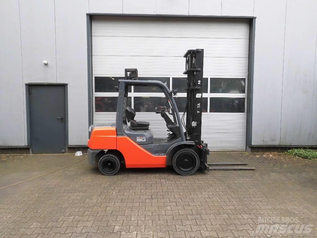 Toyota 02-8 FD 30 Diesel gaffeltrucks