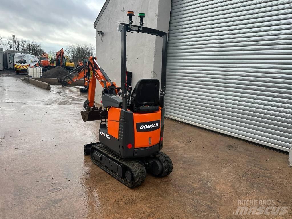 Doosan DX 10 Z Minigravemaskiner