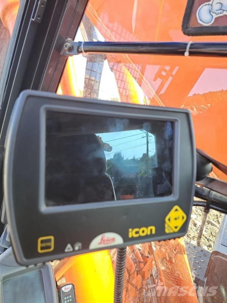 Hitachi ZX 300 LC-6 Gravemaskiner på larvebånd