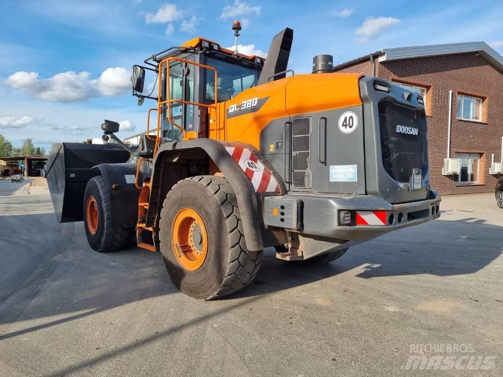 Doosan DL 380-7 Læssemaskiner på hjul