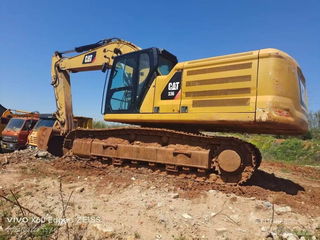 CAT 336 Gravemaskiner på larvebånd