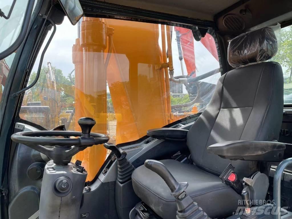 Hyundai R210W-9 Gravemaskiner på hjul