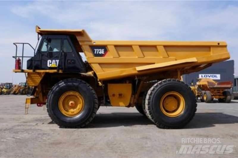 CAT 773E Terrængående lastbiler