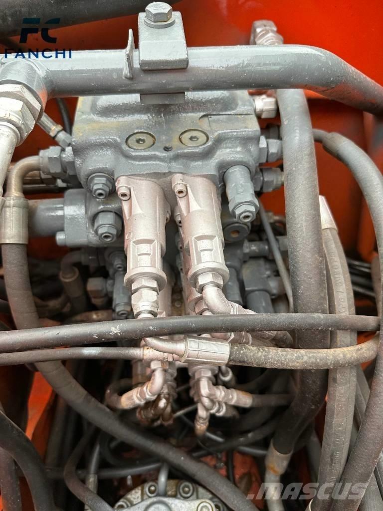 Hitachi ZX 70 Gravemaskiner på larvebånd
