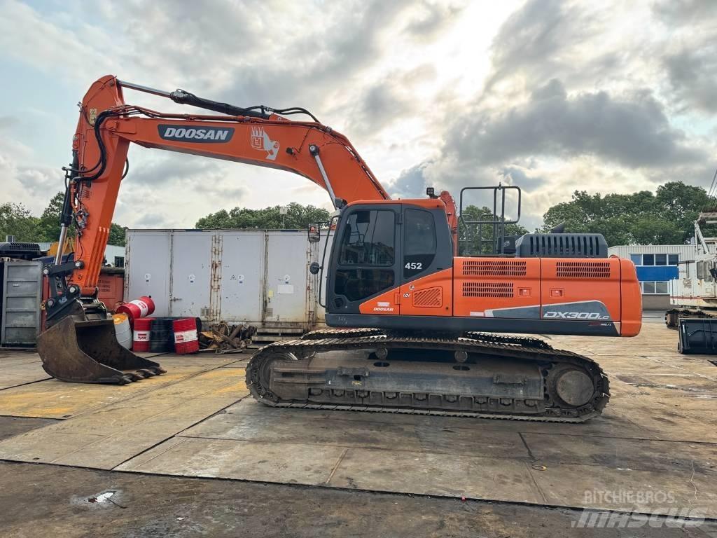 Doosan DX 300 LC-5 Gravemaskiner på larvebånd