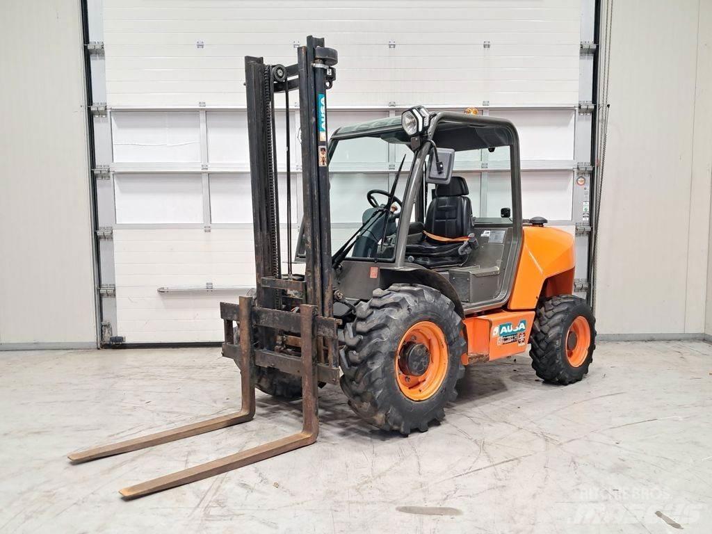 Ausa C251 HX4 Terrængående gaffeltruck