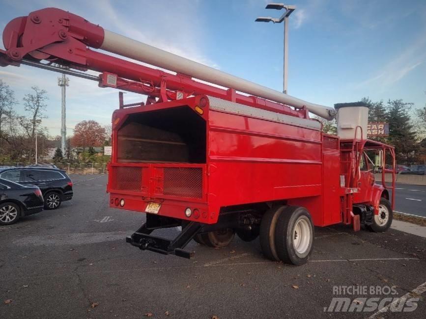 International 4700 Lastbilmonterede lifte