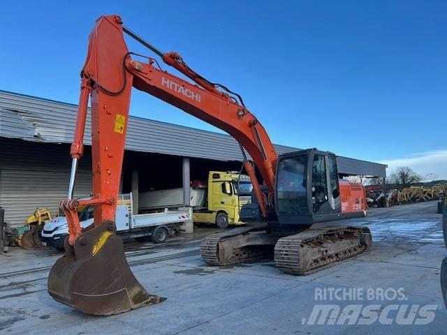 Hitachi ZX 210 LC-3 Gravemaskiner på larvebånd