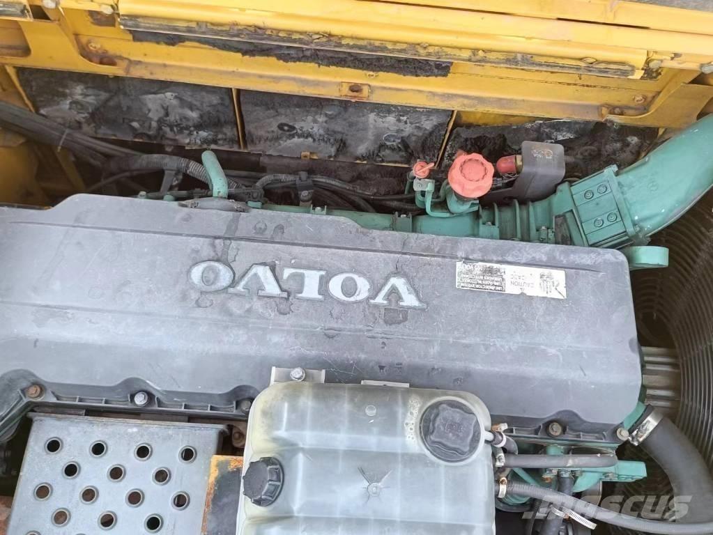 Volvo EC 480 Gravemaskiner på larvebånd