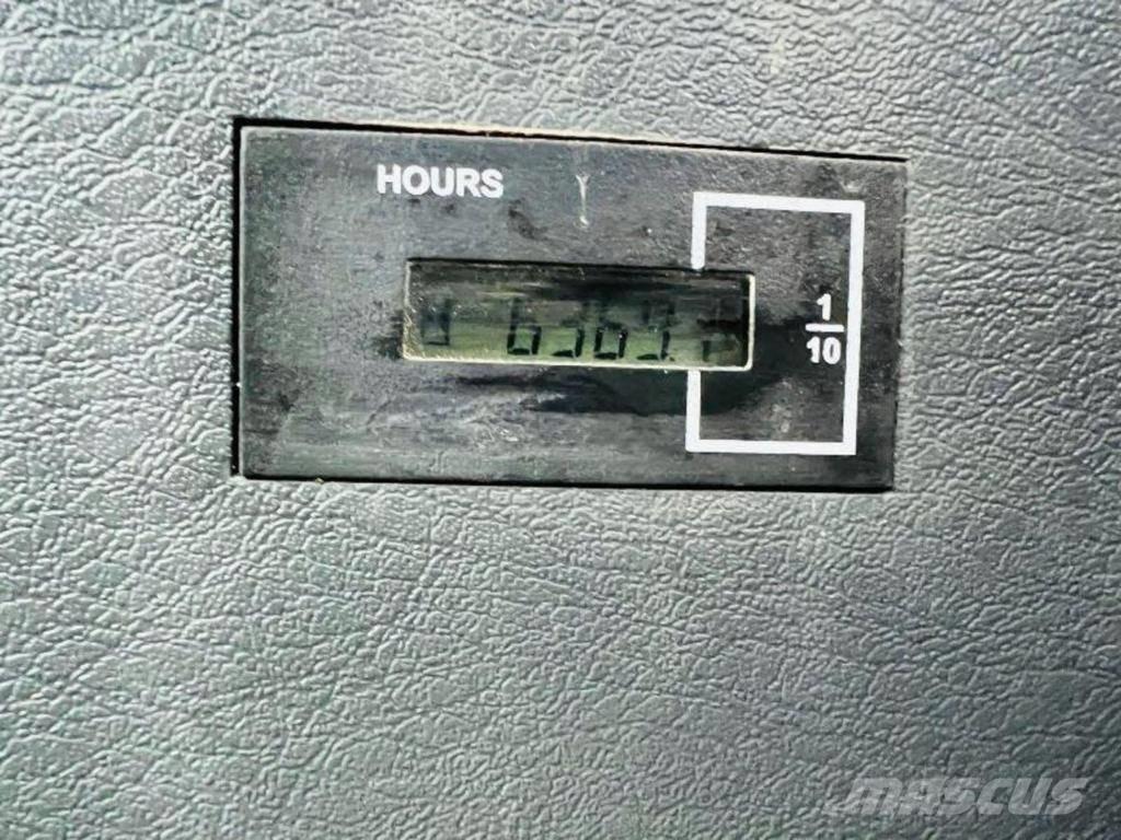 Hyundai 140W-9 Gravemaskiner på hjul