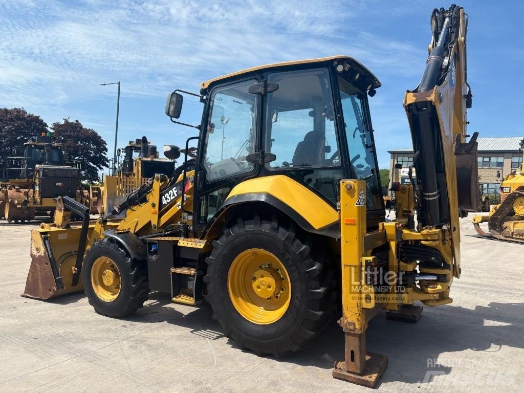 CAT 432 F2 Rendegravere
