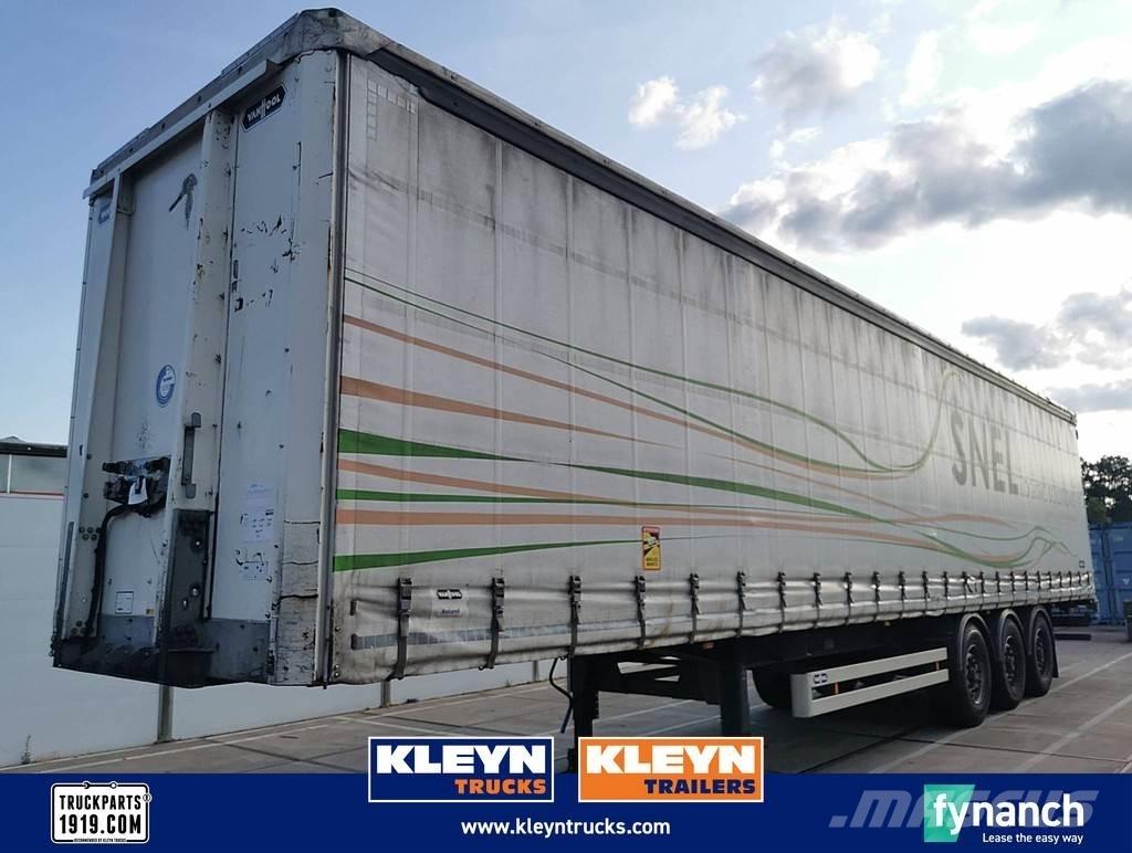 Van Hool A3C002 Semi-trailer med Gardinsider