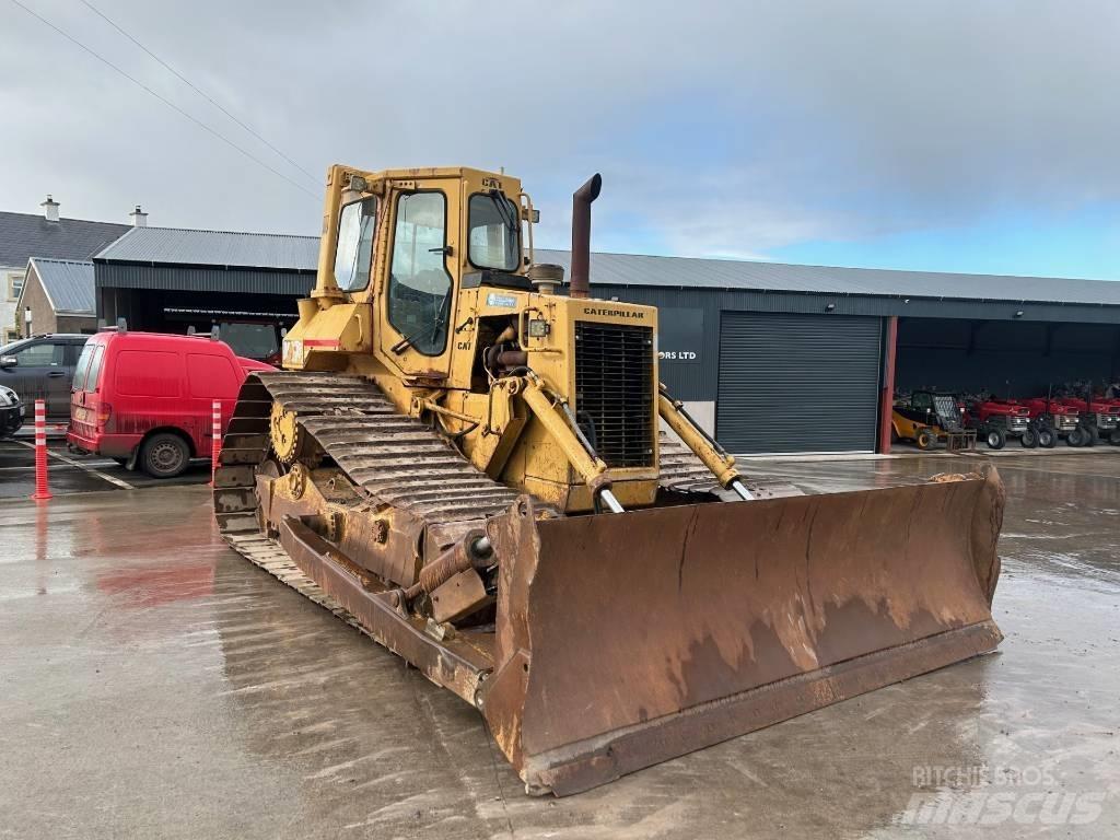 CAT D 5 H Bulldozer på larvebånd