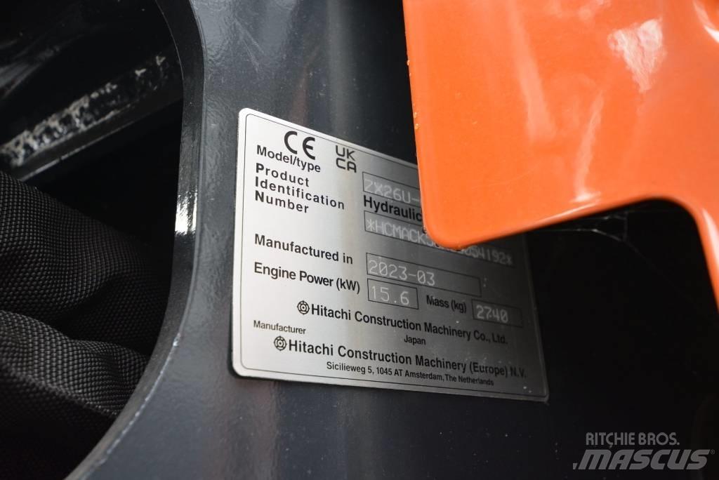 Hitachi ZX 26 U-6 Minigravemaskiner