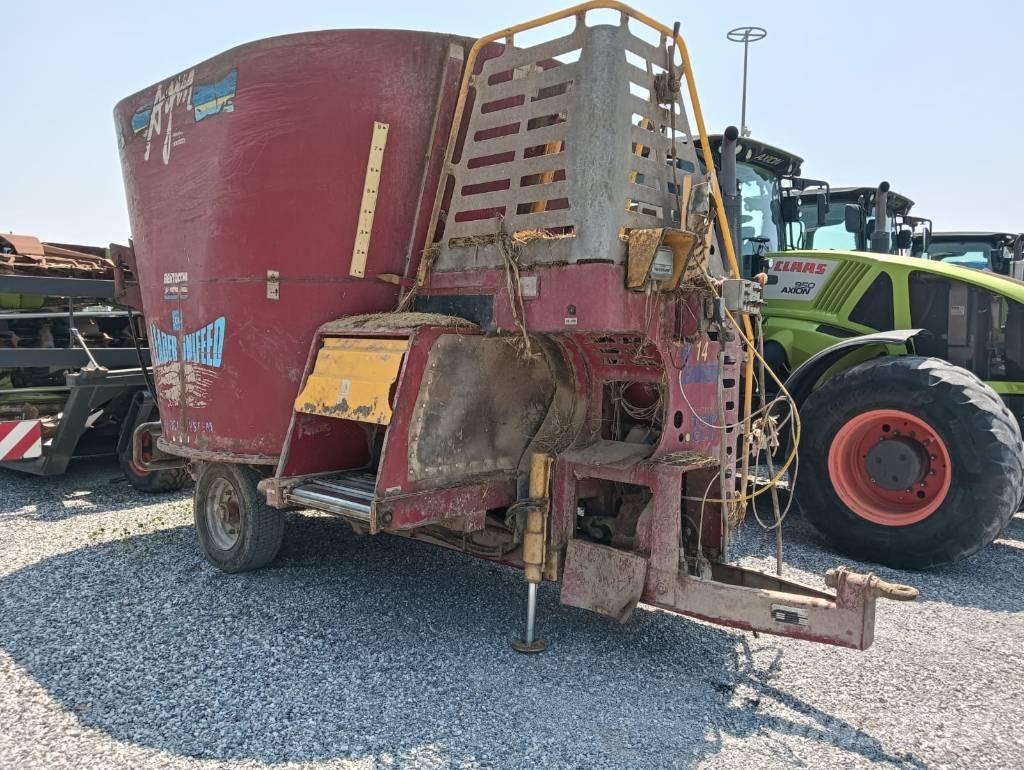 AGM W14 MC Fuldfoderblandere