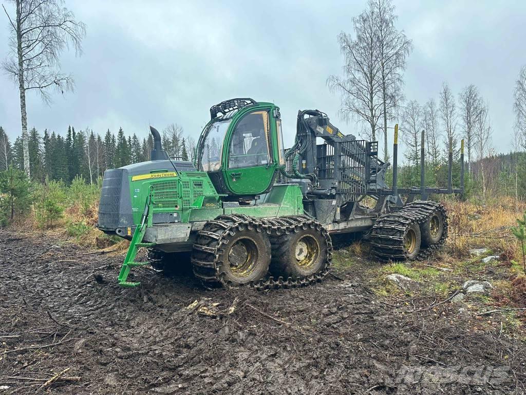 John Deere 1510 G Udkørselsmaskiner