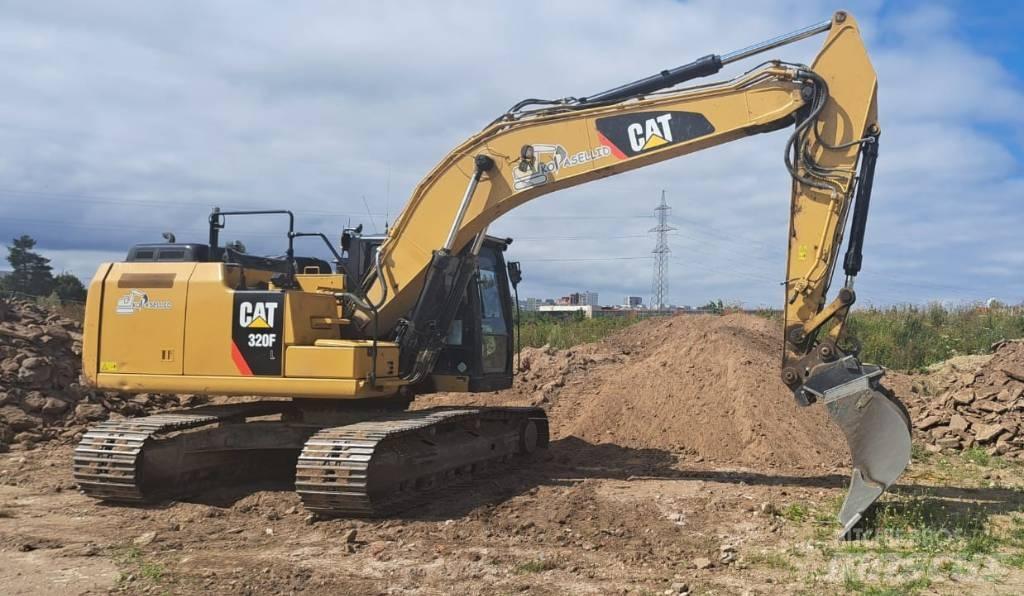 CAT 320 FL 3D Gravemaskiner på larvebånd