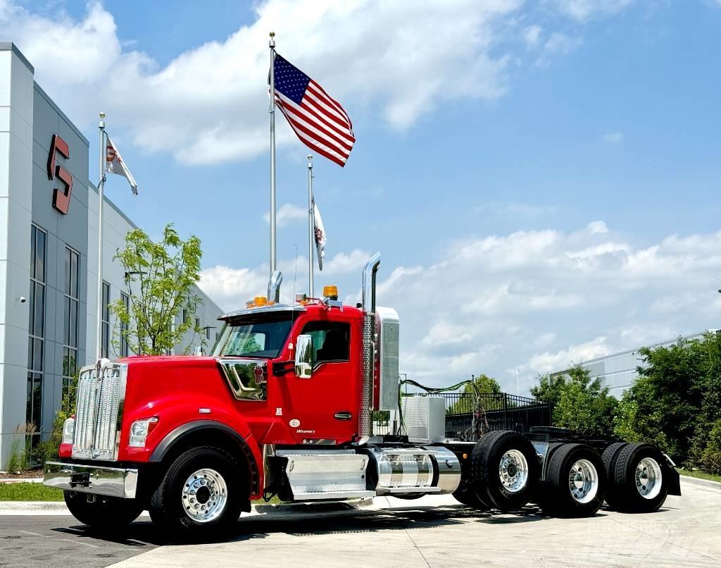 Kenworth W 990 Trækkere