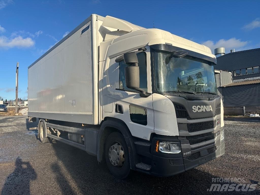 Scania P250 Fast kasse