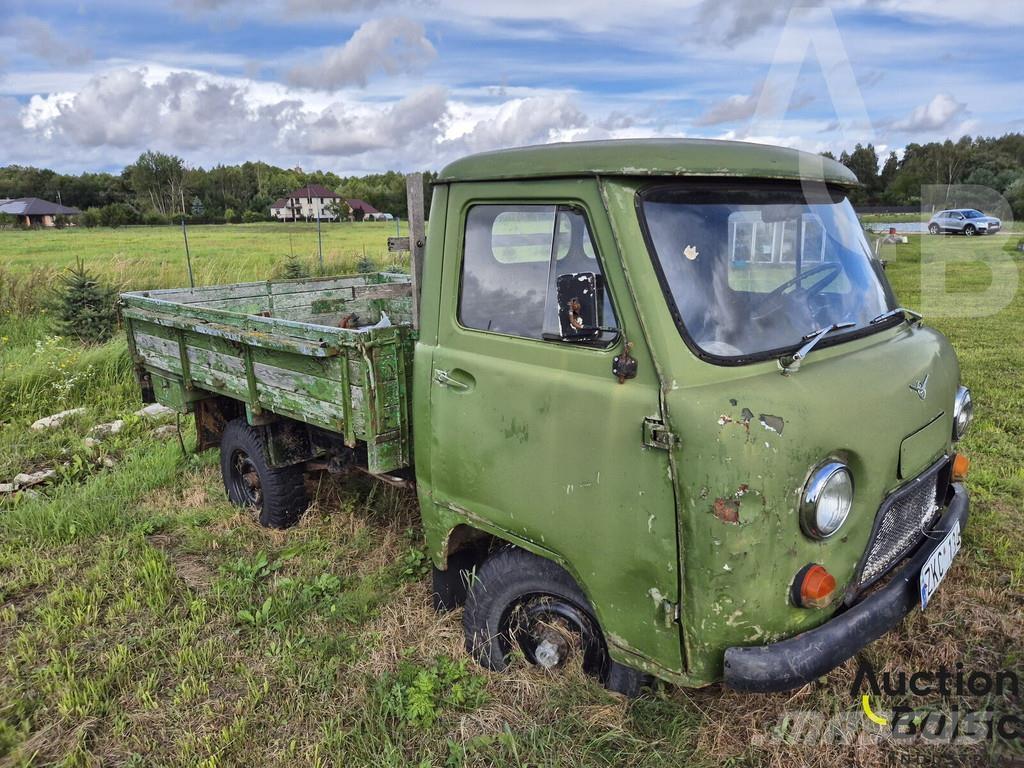 UAZ 452 Pickup/Sideaflæsning