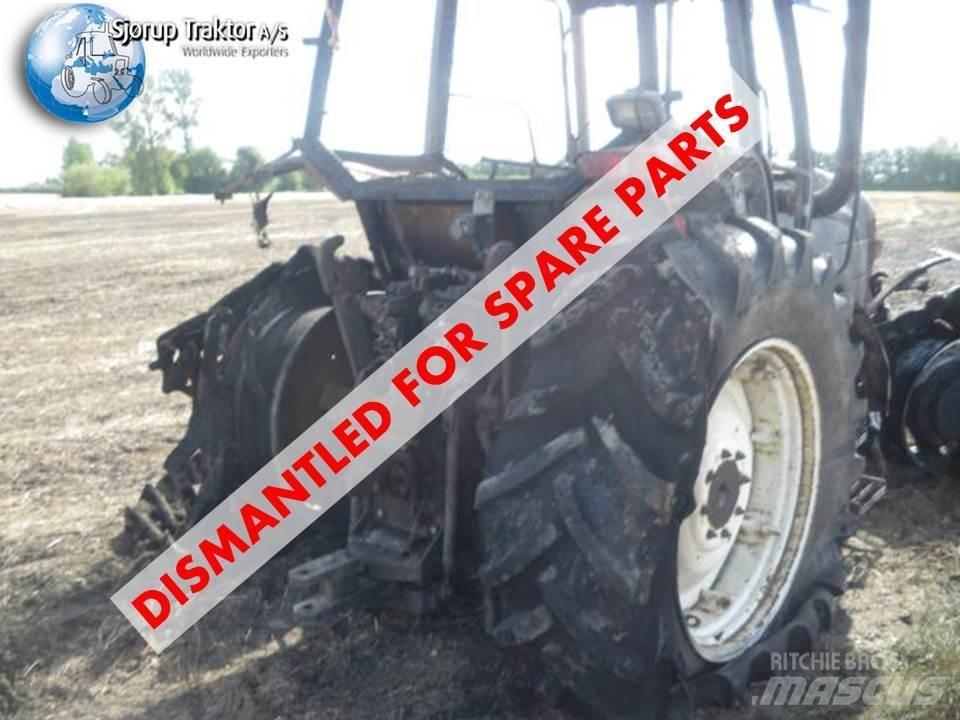 New Holland M135 Traktorer