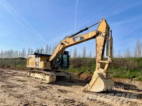 CAT 326 F L Gravemaskiner på larvebånd