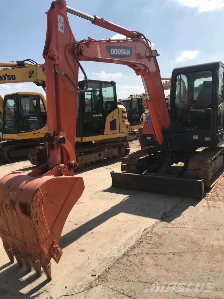 Doosan dx60 Gravemaskiner på larvebånd