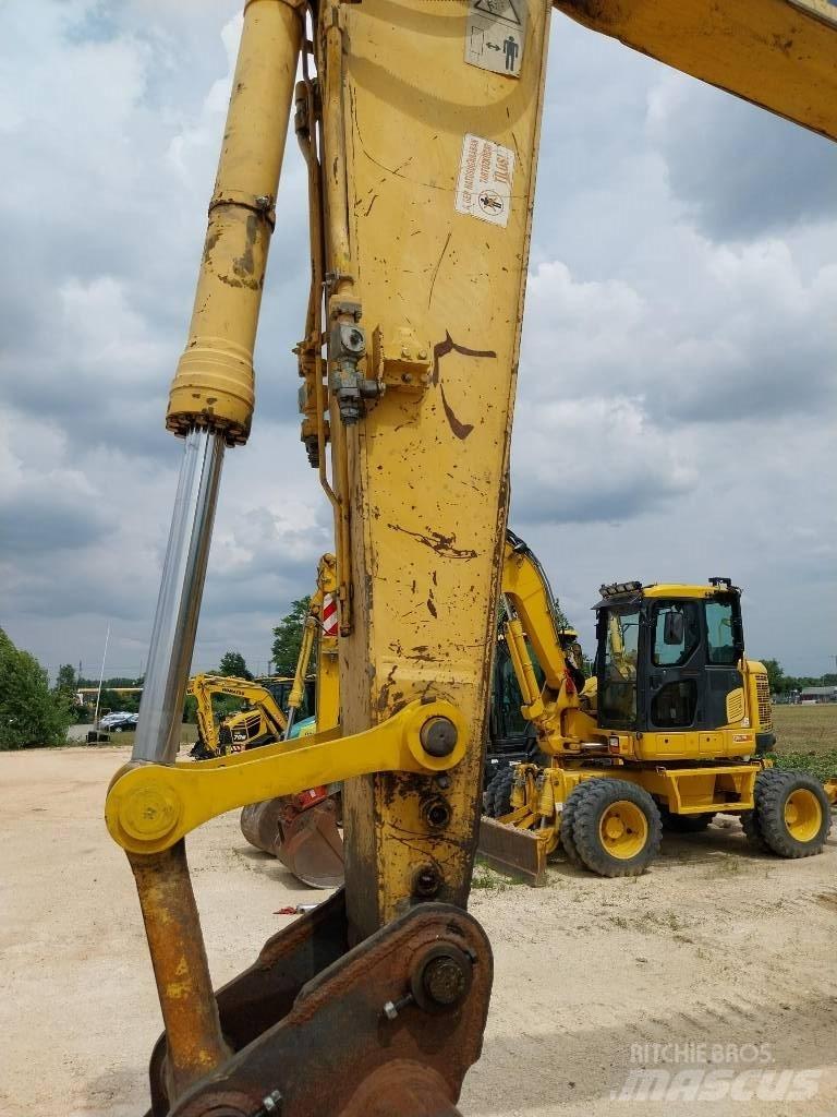 Komatsu PC 240 LC-8 Gravemaskiner på larvebånd
