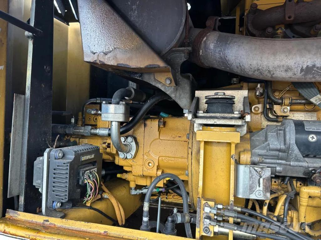 CAT M316D Gravemaskiner på hjul