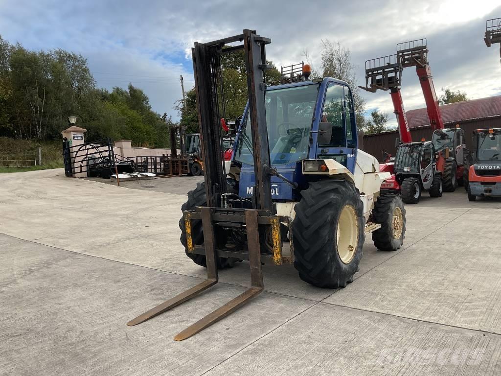 Manitou M 26.4 Terrængående gaffeltruck