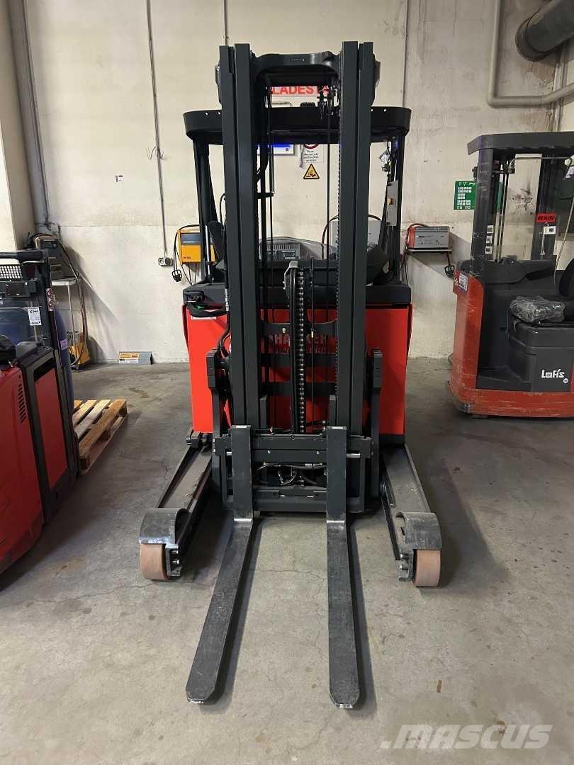 Linde R16B Reachtruck