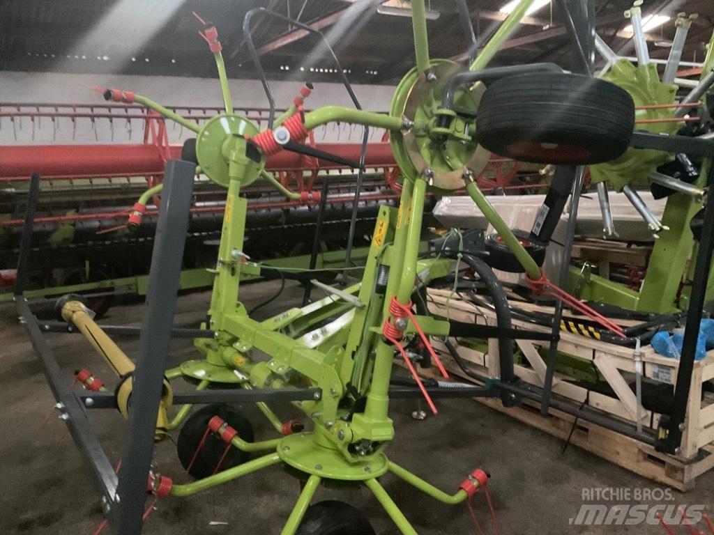 CLAAS Volto 55 River og høvendere