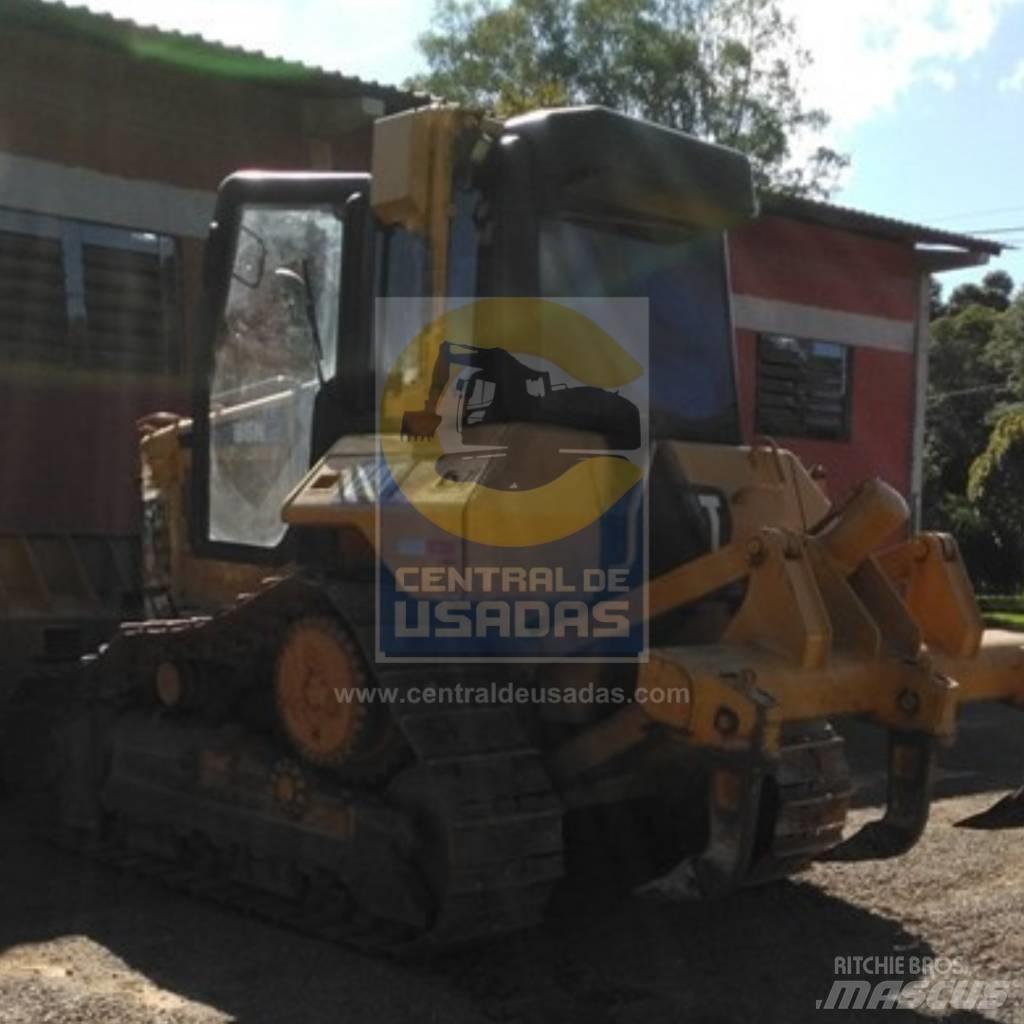 CAT D 6 N XL Bulldozer på larvebånd