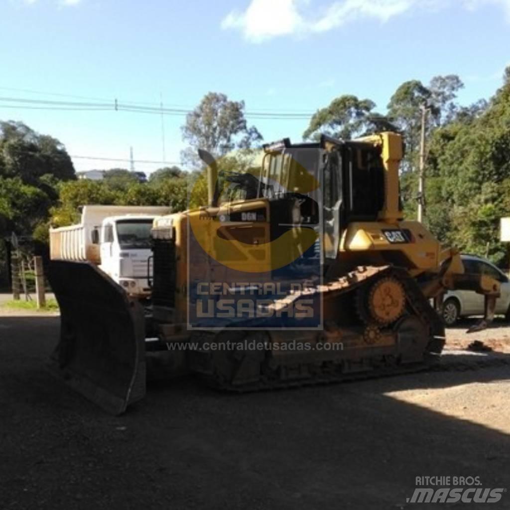 CAT D 6 N XL Bulldozer på larvebånd