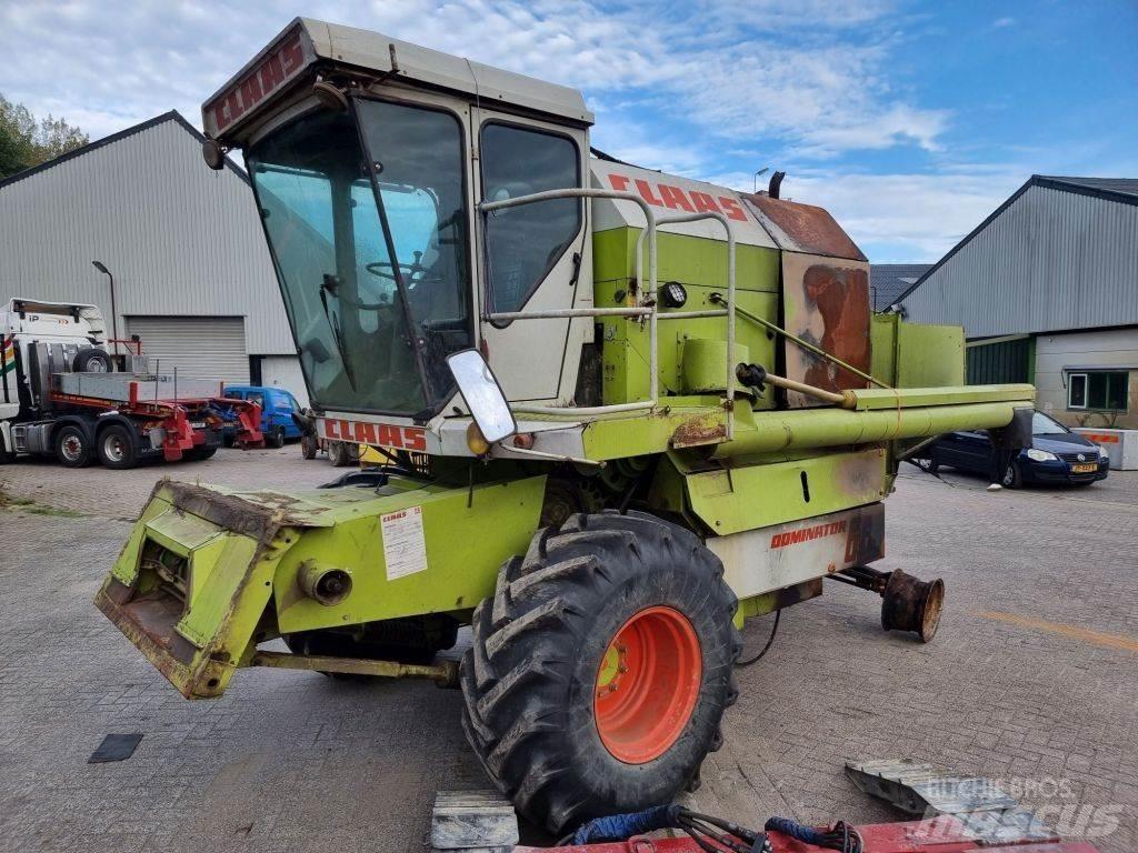 CLAAS 68s Mejetærskere