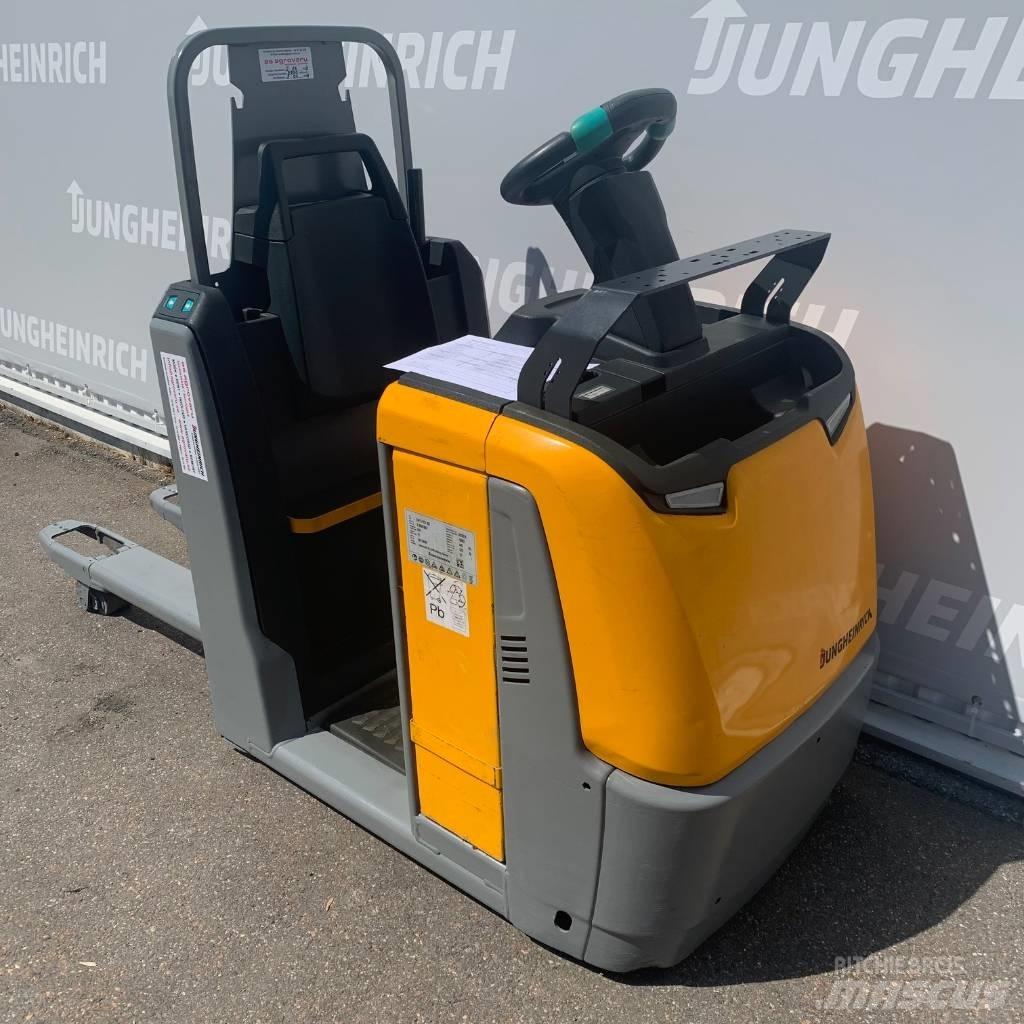 Jungheinrich ECE 220 Plukketruck, lav