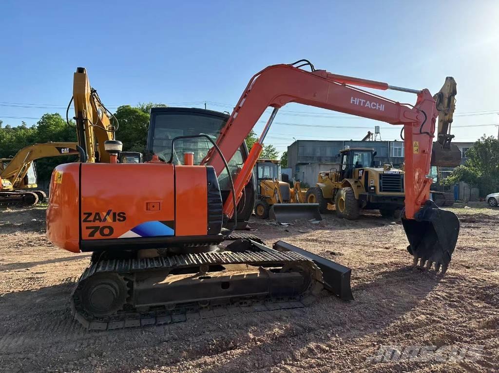 Hitachi ZX 70 Midi-gravemaskiner 7t - 12t