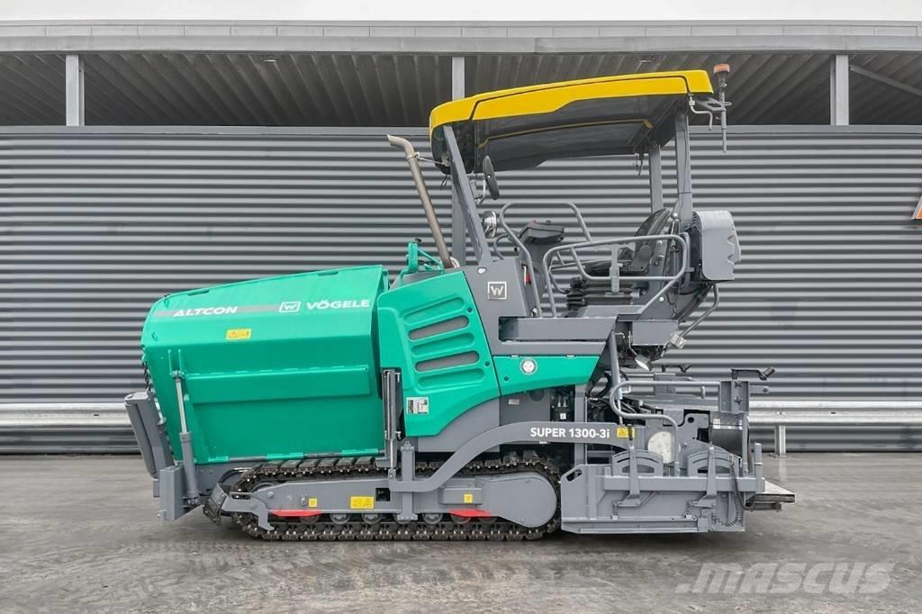 Vögele SUPER 1300-3I Asfaltudlæggere